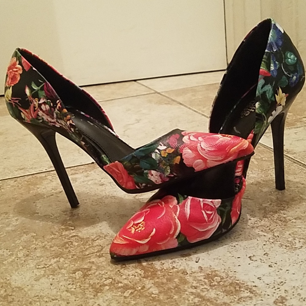 Charlotte Russe Floral heels 💐